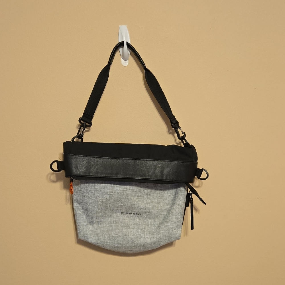 Sherpani Two-Tone Black and Gray Crossbody Bag